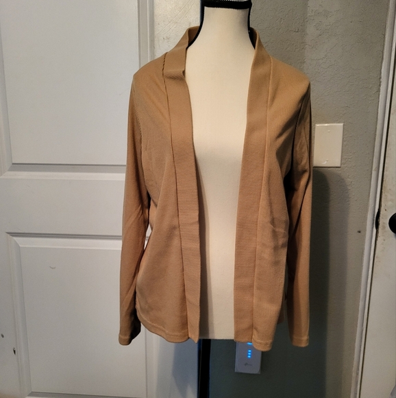 Sweaters - 🩷 3/$15 Tan Long Sleeve Open Front Cardigan, Mediun, Like New, Never Worn